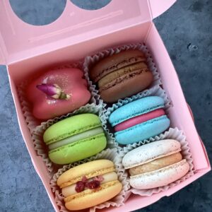 Build a box of 6